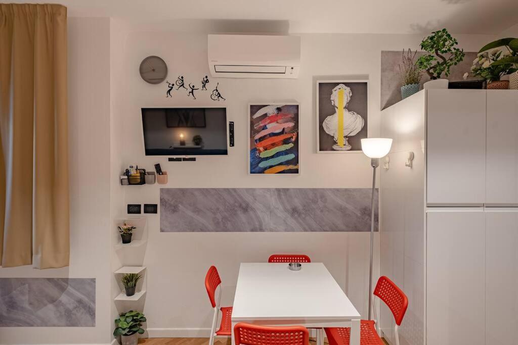 Modern Apartment At San Giovanni روما المظهر الخارجي الصورة
